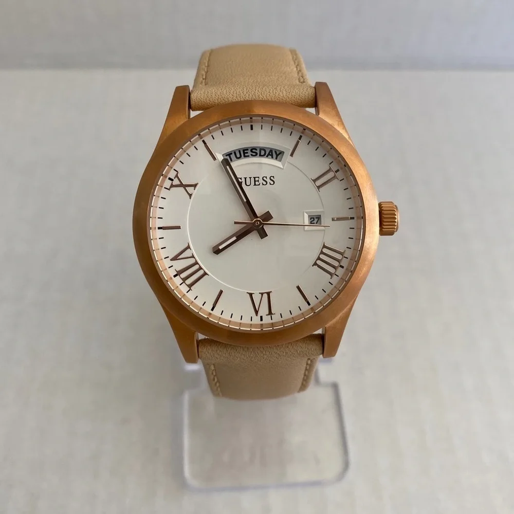 GUESS Rose Gold-tone Leather Strap Women's Watch